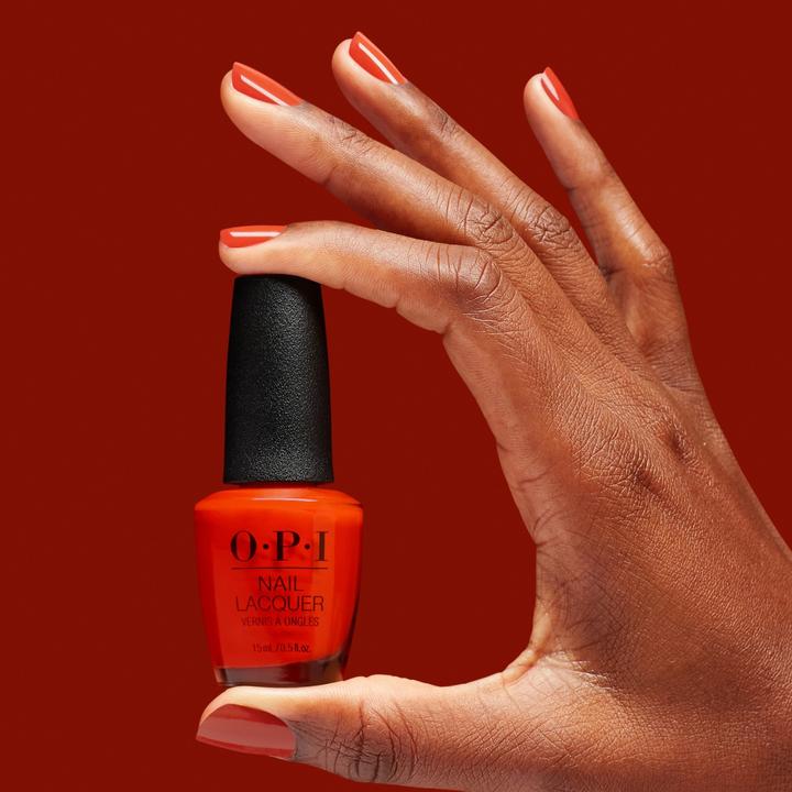 Produktbild OPI Nail Lacquer Totally Red-Ical Opaque Bright Warm Red Orange Creme Chip (TOTALLY RED-ICAL - NAIL LACQUER, Farblack)