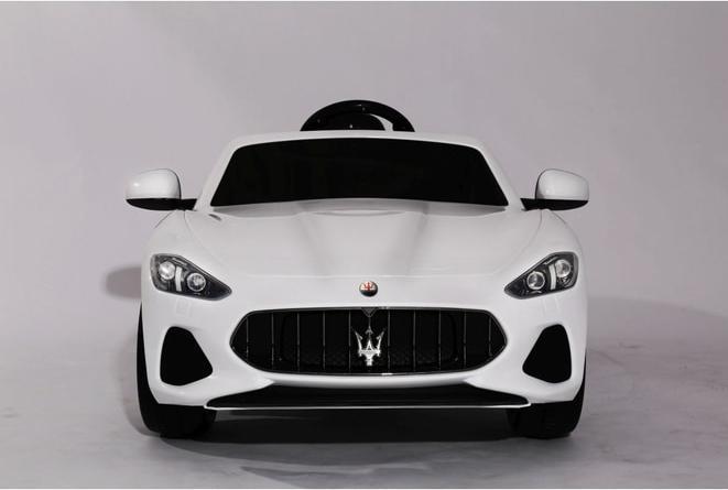 Actual product image Wilton Bradley Kinder Elektro-Maserati