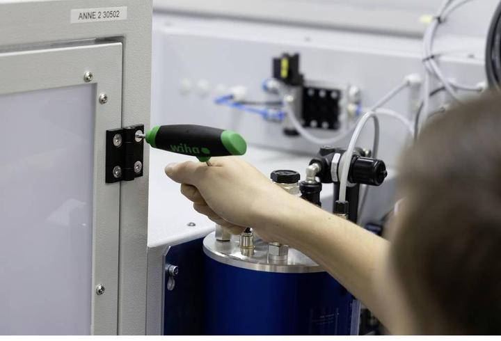 Productafbeelding Wiha L-sleutel met kruisgreepset ComfortGrip TORX®6 stuks met zijaandrijving