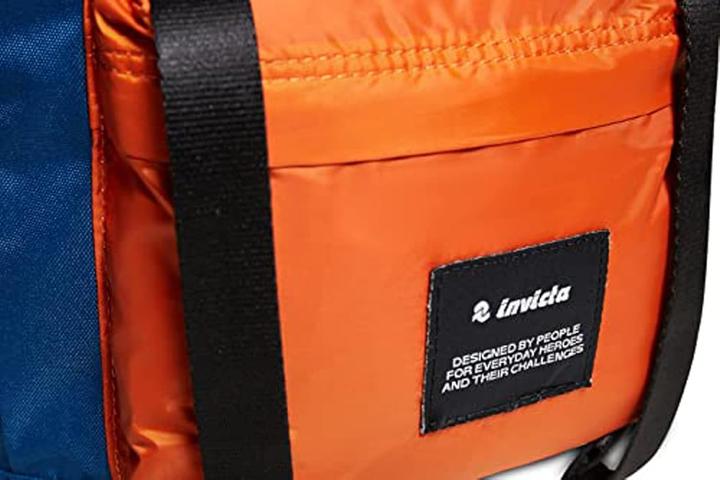 Actual product image Invicta Chat Colorblock Backpack (21 l)