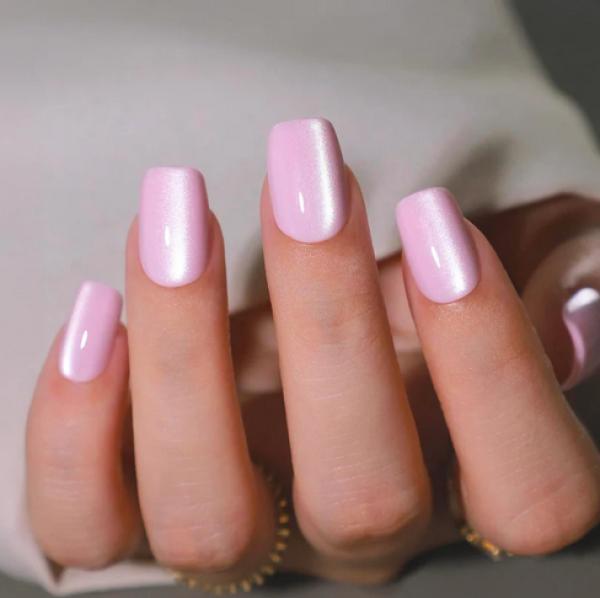 Actual product image MoYou London Soft Gel Press-Ons Pink Satin (Artificial nails, Pink Satin)