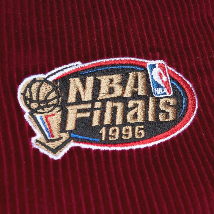 Produktbild Mitchell & Ness M&N Varsity Kord Sherpa College Jacke - Chicago Bulls - S (S)