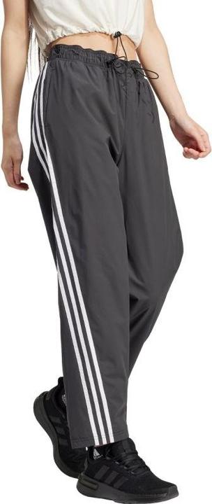 Actual product image Adidas Future Icons – Gewebte Hose mit drei Streifen (L)