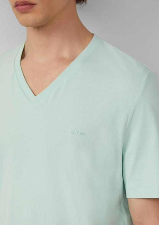Produktbild S.Oliver T-Shirt Jersey-T-Shirt mit V-Ausschnitt und Logo (XL)