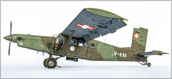 Produktbild Heller PILATUS PC-6 B2/H2 Turbo Porter