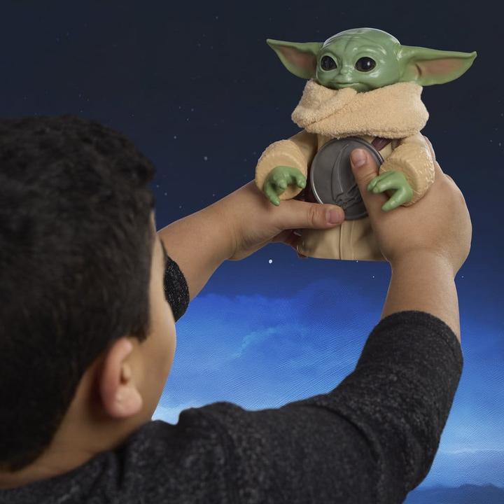 Actual product image Hasbro SW Grogu Bloom