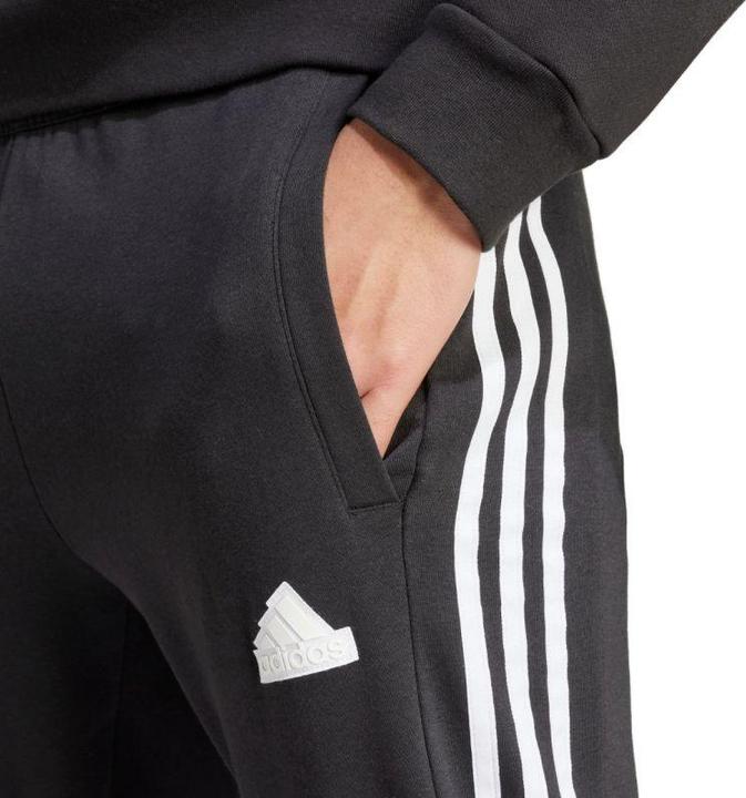 Actual product image Adidas Fleecehose von House of Tiro (XS)