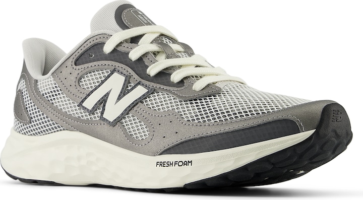 Actual product image New Balance MARISTG4 Fresh Foam Arishi v4 (40.5)