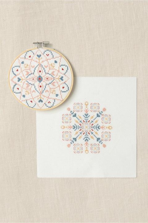 Actual product image DMC Mindful Making Duo Mandala stick set