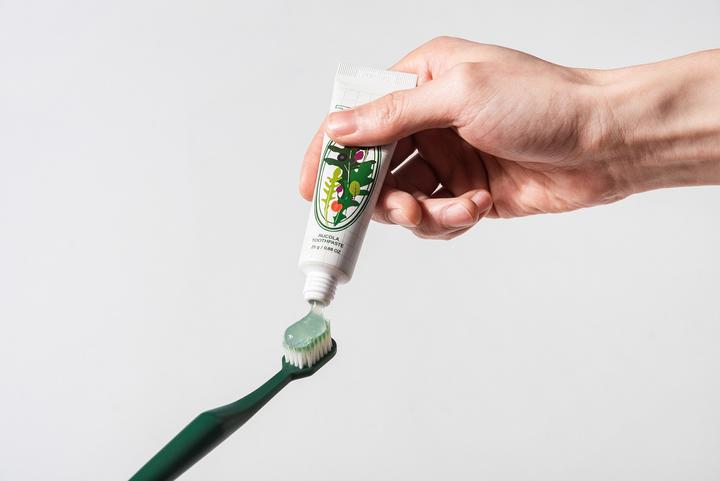 Produktbild Toosty Rucola toothpaste