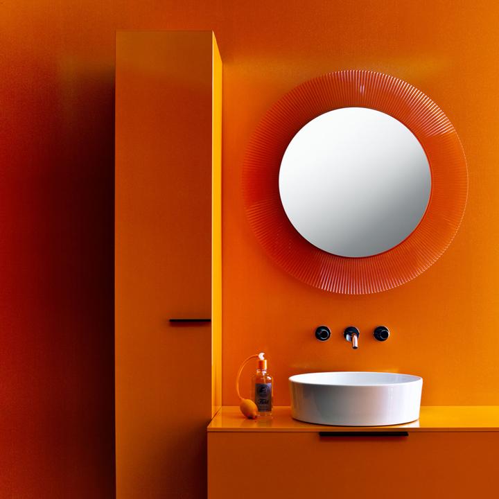 Actual product image Kartell All Saints wall mirror (Ø 78 cm)