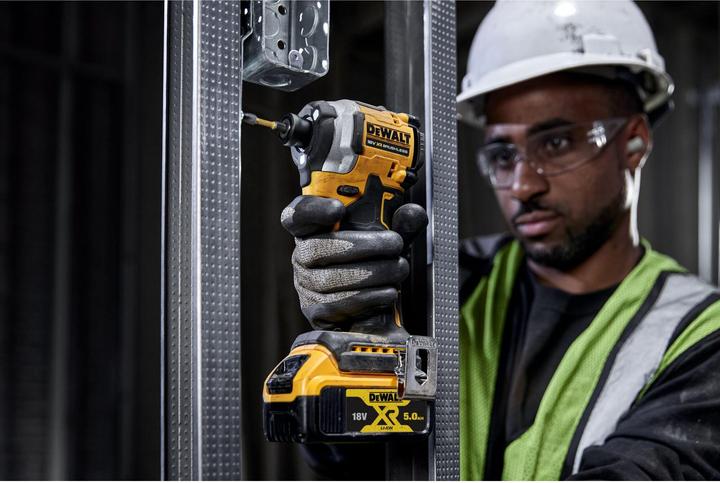 Produktbild DeWalt DCF850NT