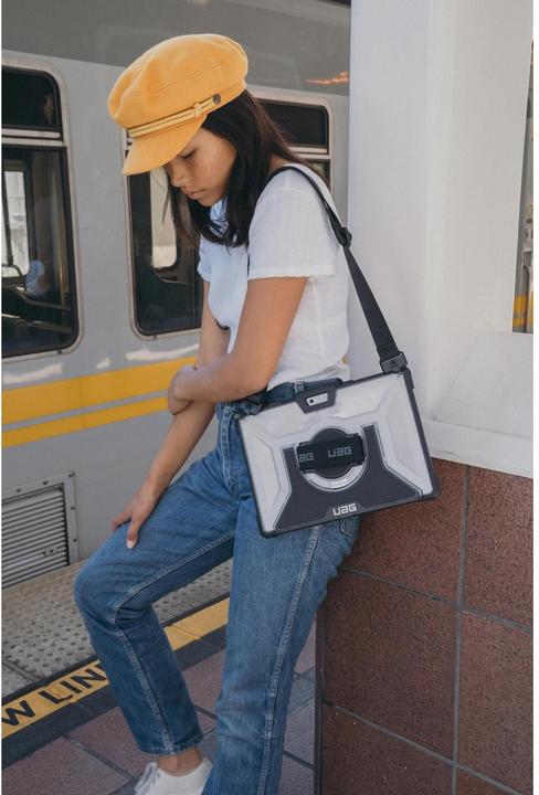 Actual product image UAG Shoulder strap (Universal)