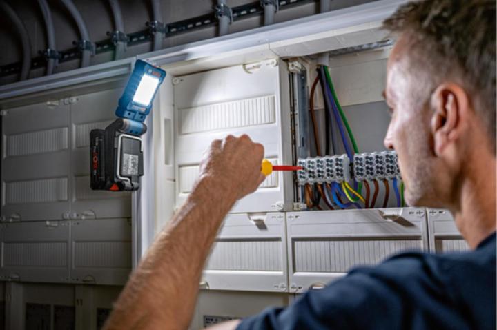 Actual product image Bosch Professional GLI 18V-800 (800 lm)