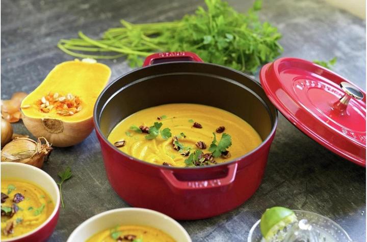 Actual product image Staub Cocotte (24 cm, Cast iron, Iron)