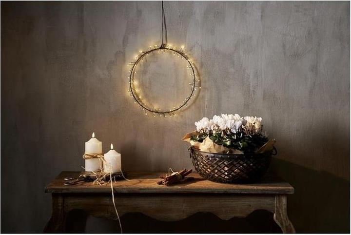 Actual product image Star Trading Wreath Nike