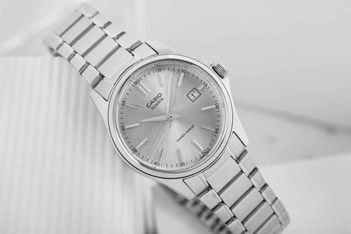 Produktbild Casio LTP-1183A-7A (Analoguhr, 25 mm)