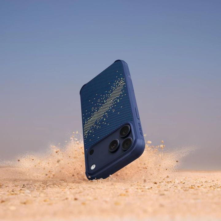 Actual product image Pitaka ProGuard (Apple iPhone 17 Pro Max)