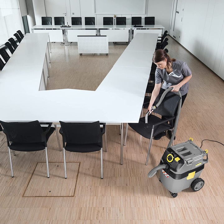 Immagine prodotto Kärcher Professional 30/1 Ap L (Aspirapolvere a umido e a secco)