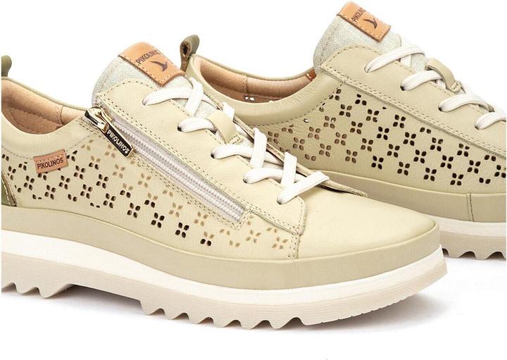 Actual product image Pikolinos Vigo (37)