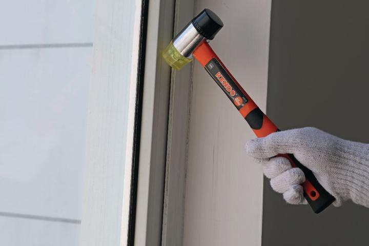 Actual product image Kendo Soft face hammer with fibreglass handle (525 g)