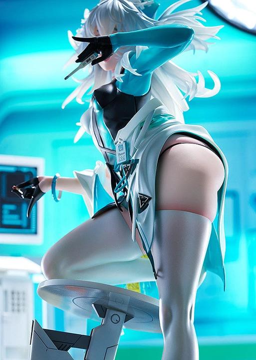 Actual product image Phat! Girls' Frontline: Neural Cloud PVC Statue 1/7 Florence 26 cm