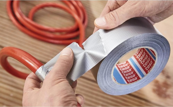 Produktbild tesa EXTRA POWER UNIVERSAL Gewebeband, gewebeverstärktes Ductape (48 mm)