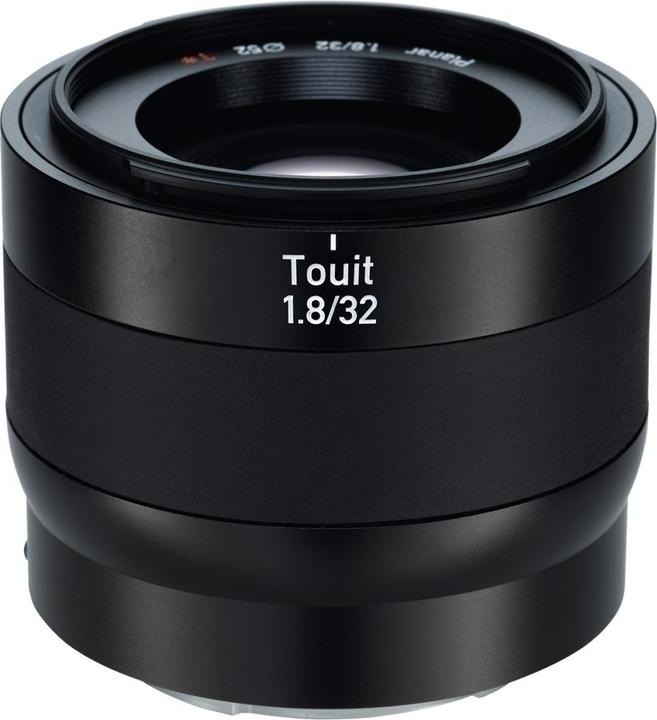 Zeiss Touit 32mm, f/1.8 (Sony E, APS-C / DX)