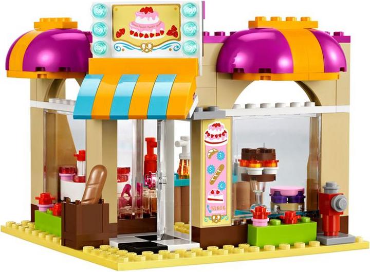 Actual product image LEGO Heartlake Bakery (41006, LEGO Friends)