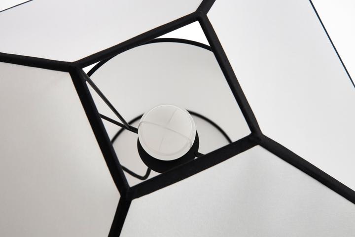 Image du produit HAY - Ava Pyramid Table Lamp 450 - Weiss (E27)