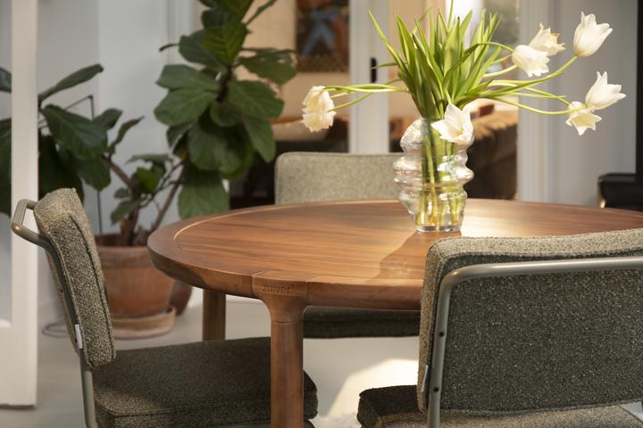 Actual product image Zuiver Table Storm '128 Walnut (128 x 75 cm)