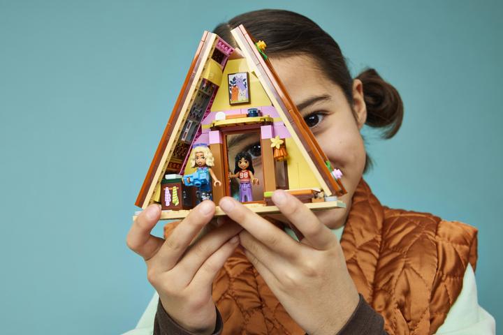 Produktbild LEGO Glampinghütte in freier Natur (LEGO Friends)