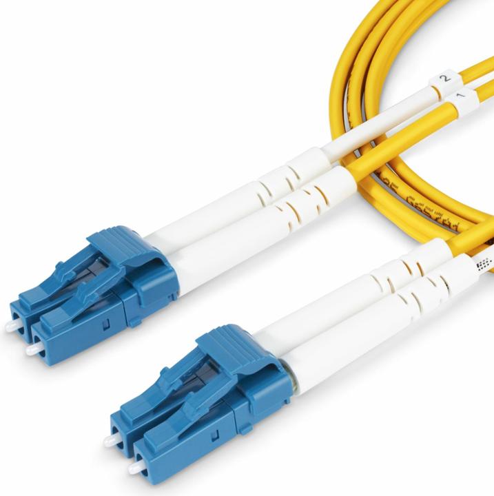 Produktbild StarTech com 15 Meter LWL Patchkabel LC LC (UPC) Singlemode OS2 Duplex, 9/125µm, 10Gbit, Biegeunempf (15 m)