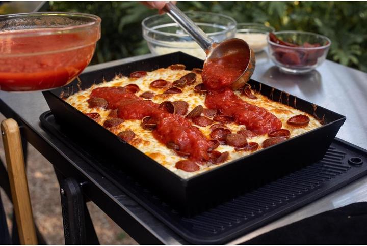 Actual product image Ooni Pizza tray