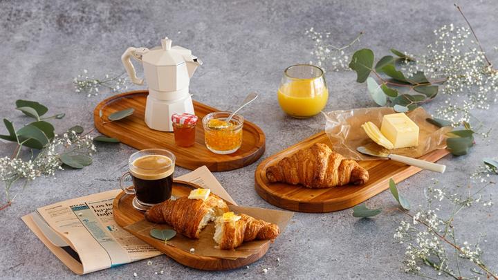 Produktbild TeakHaus Essential Serviertablett oval M mit Rand