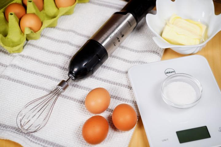 Produktbild Eldom MOX Multifunktionsmixer Leistung 1000 W Metallspitze Fassungsvermögen 1 25 l Schaumaufschl