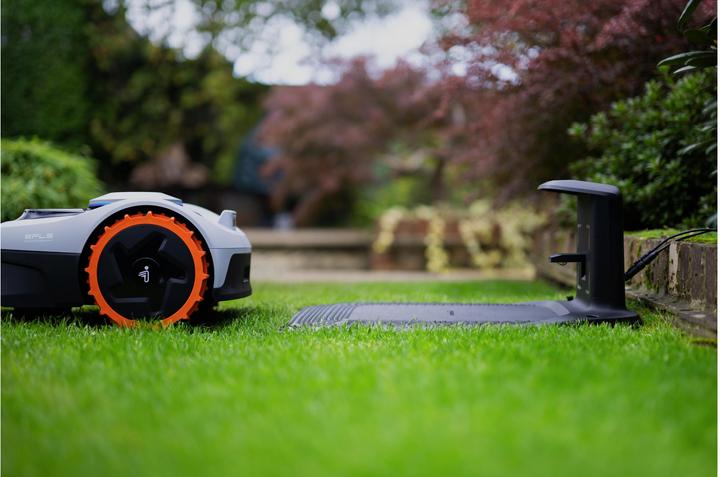 Productafbeelding Segway-Navimow i105E (500 m², Zonder grensdraad)