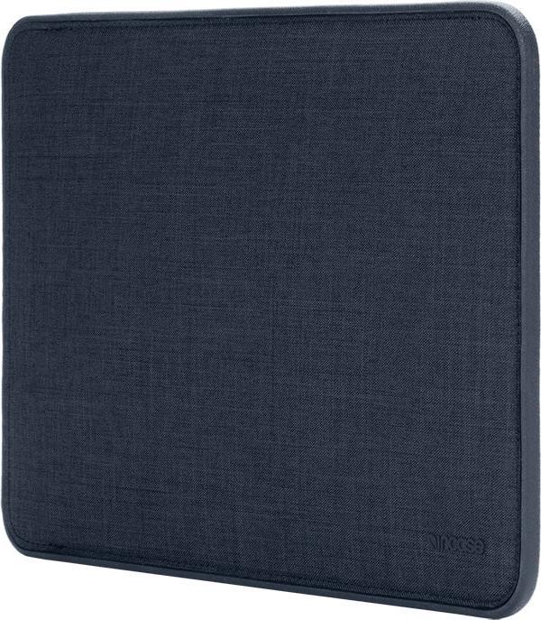 Actual product image Incase Icon (14", Apple)