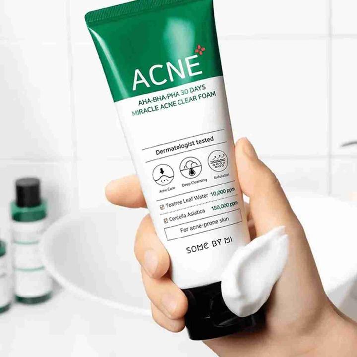 Productafbeelding Some By Mi AHA∙BHA∙PHA 30 dagen wonder (Reinigend schuim, 100 ml)