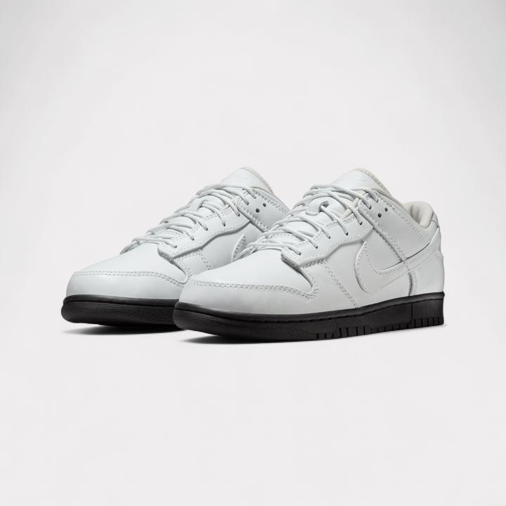 Produktbild Nike Dunk Low PRM (46)
