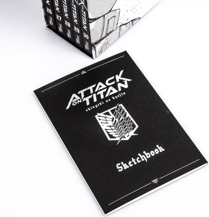Actual product image Attack on Titan, Bände 26-30 im Sammelschuber mit Extra (German, Hajime Isayama, 2020)