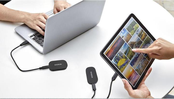 Image du produit Kioxia EXCERIA PLUS Portable SSD 1TB USB 3.2 Gen2 Type C (1 To)