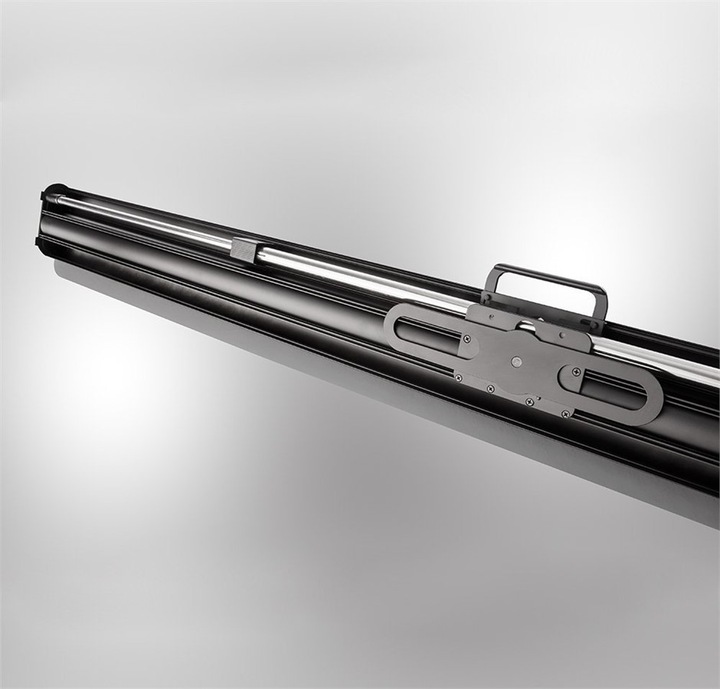Actual product image Celexon Ultramobile Professional (109", 1:1)