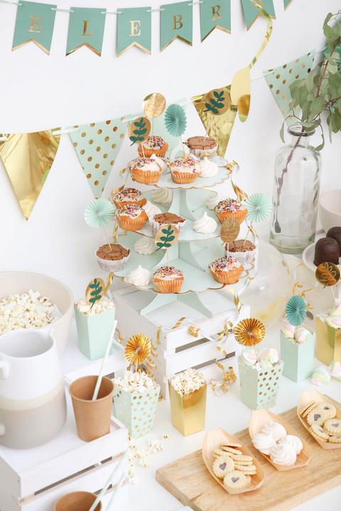 Actual product image I Am Creative Etagere