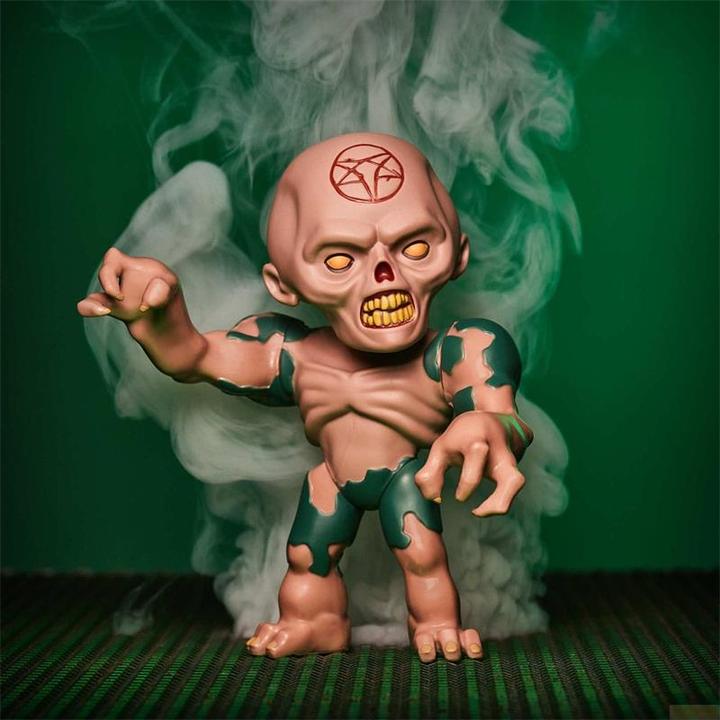Produktbild Numskull Doom Vinyl Figur Zombie 15 cm