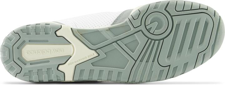Image du produit New Balance BB550NED (40)