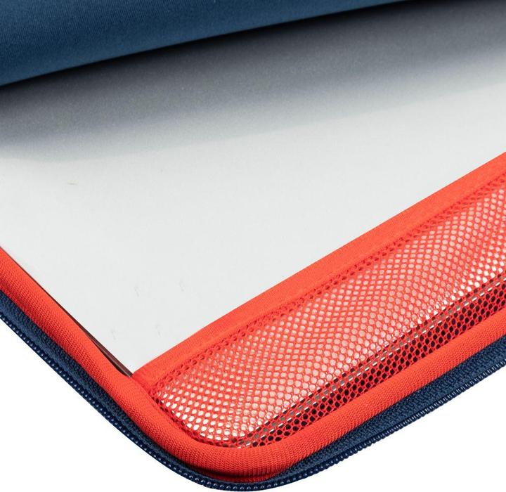 Actual product image Rivacase Anti-shock Case for MacBook Pro 16" and Laptop 15.6" Vertical Zip Blue (15.60", Universal)