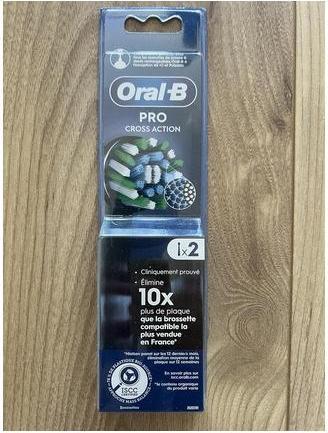 Image du produit Oral-B Pro Cross Action Electric Toothbrush Head - Pack of 2 (2 x)
