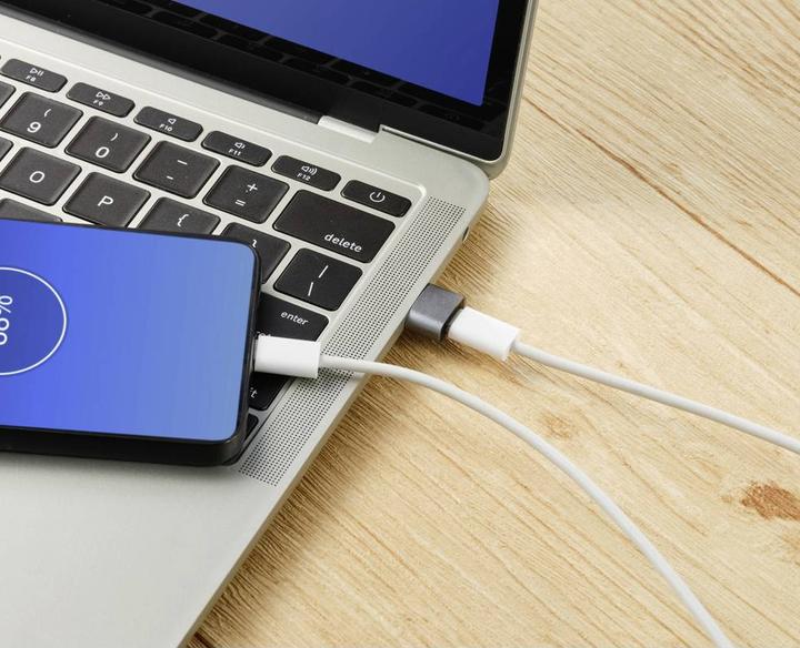 Produktbild Renkforce USB 2.0 Adapter (1x USB 2.0 Stecker A - 1x USB-C® Buchse) Aluminium- (USB Typ-C, USB-A)