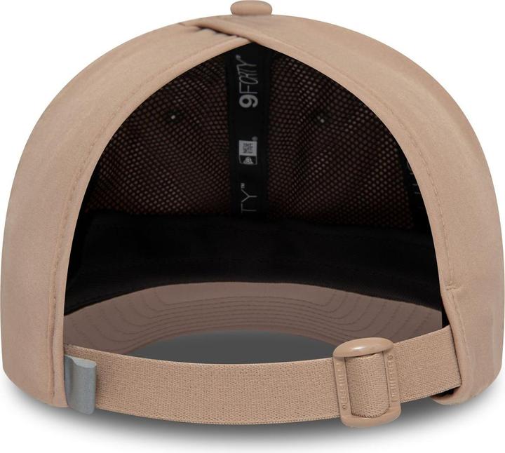 Actual product image New Era 9Forty Open Back Ash Brown